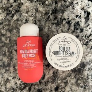 Sol de Janeiro Bom Dia Bright Body Wash & Bright Cream - Coral Pink and White